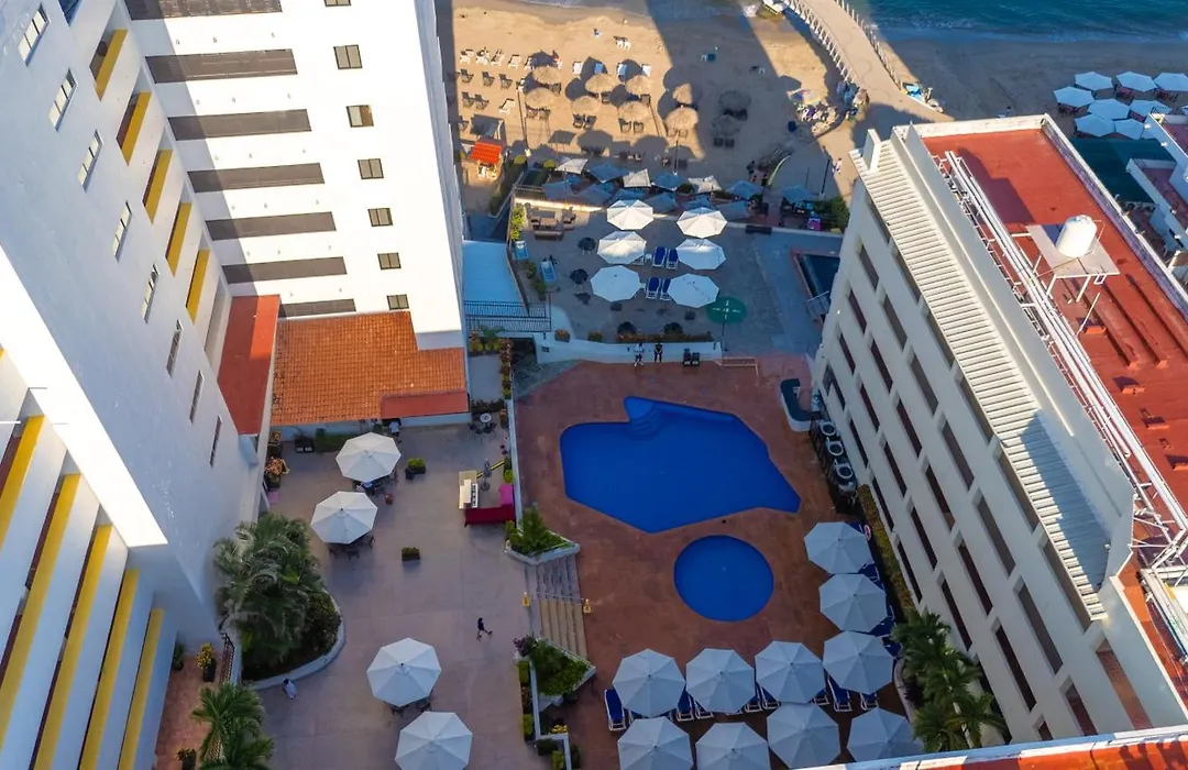 Delfin Beachfront Resort - Downtown Puerto Vallarta Optional All-Inclusive-1