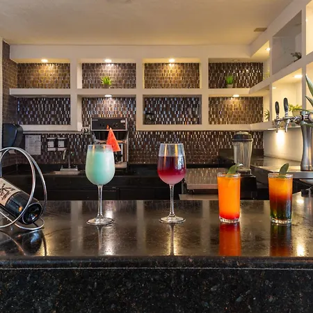 Delfin Beachfront Resort - Downtown Puerto Vallarta Optional All-Inclusive-2